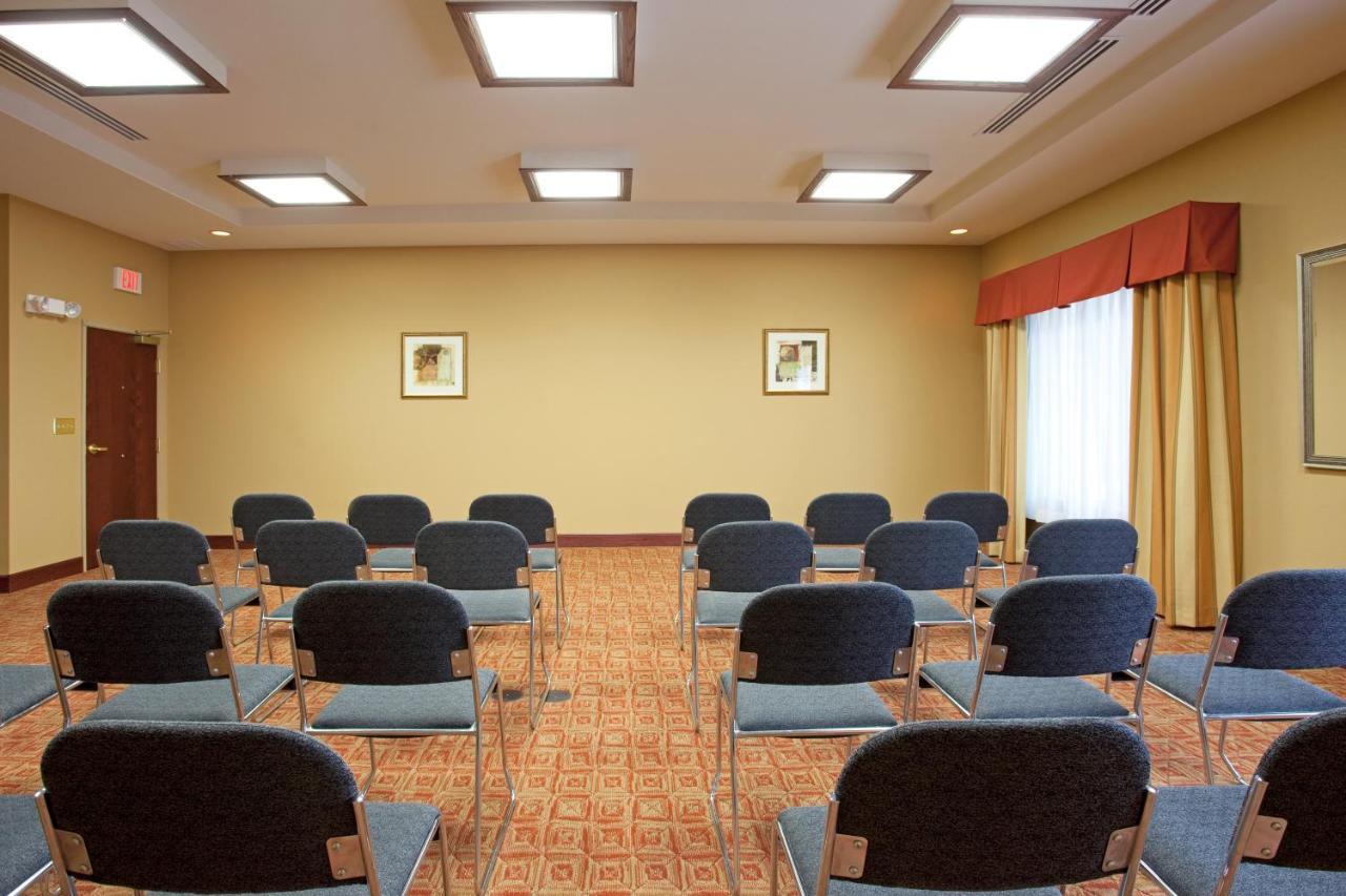 Holiday Inn Express Hotel & Suites Amarillo South By Ihg Dış mekan fotoğraf
